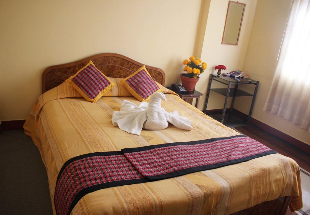 Simrika Homes Bed And Breakfast Катманду Номер фото