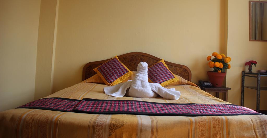 Simrika Homes Bed And Breakfast Катманду Екстер'єр фото